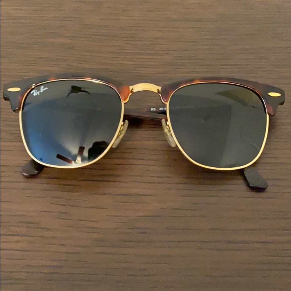 Ray Ban Clubmaster tortoise shell sunglasses